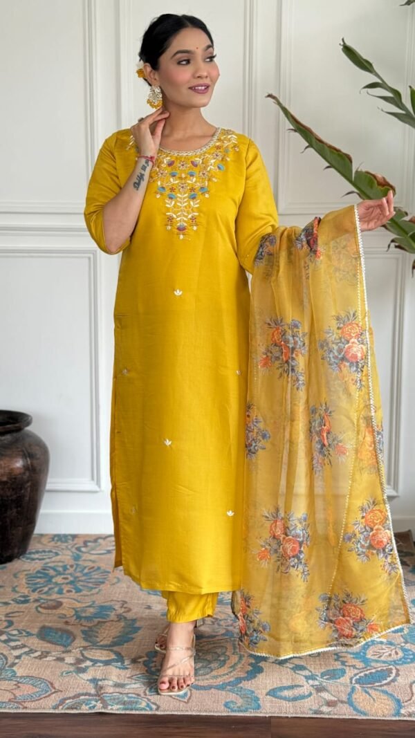 Mustard Charm Kurta Set For Women