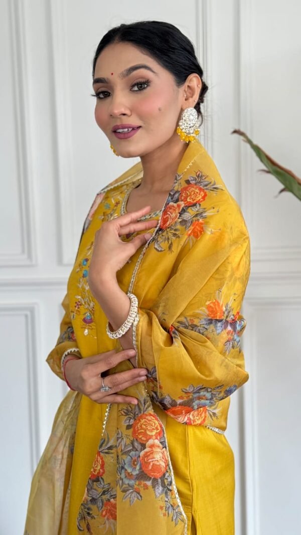 Mustard Charm Kurta Set For Women