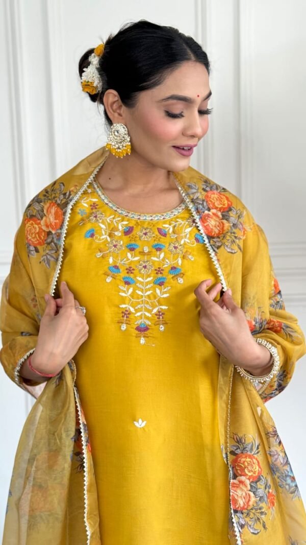 Mustard Charm Kurta Set For Women