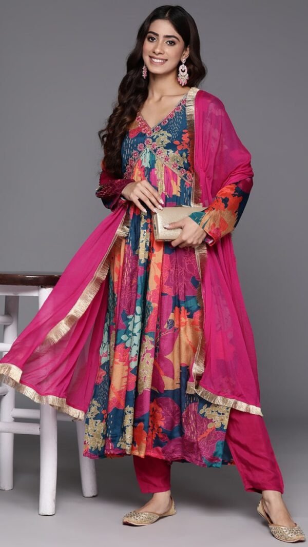 Dazzling Partywear Kurta Sets For Women