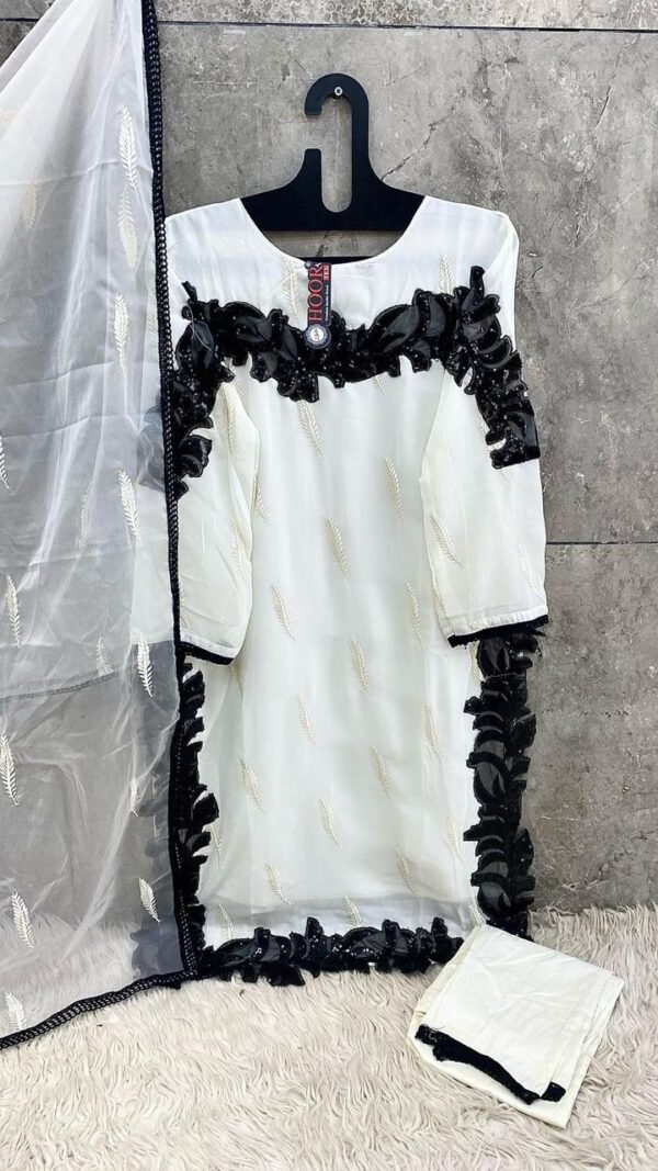 Pakistani Dresses Online Uk Readymade (1)