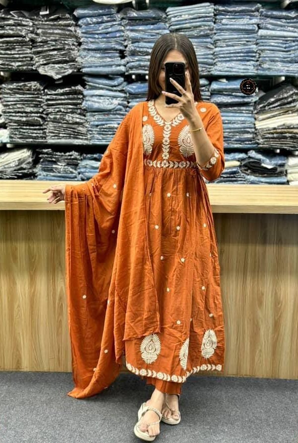 Anarkali Kurta Set Elegant Designer Ethnic Wear