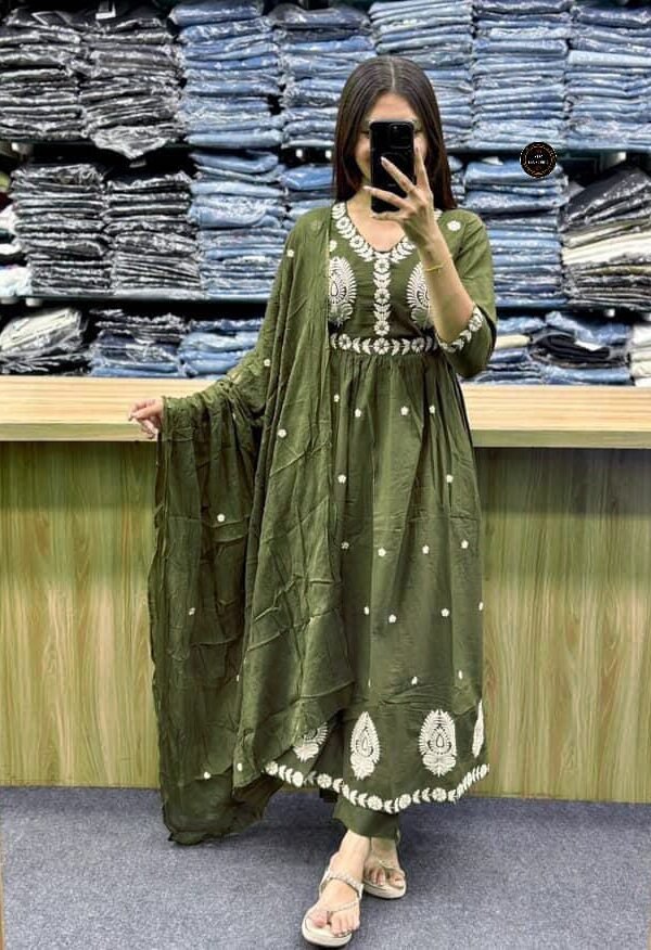 Anarkali Kurta Set Elegant Designer Ethnic Wear