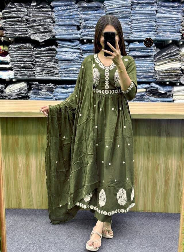 Anarkali Kurta Set Elegant Designer Ethnic Wear