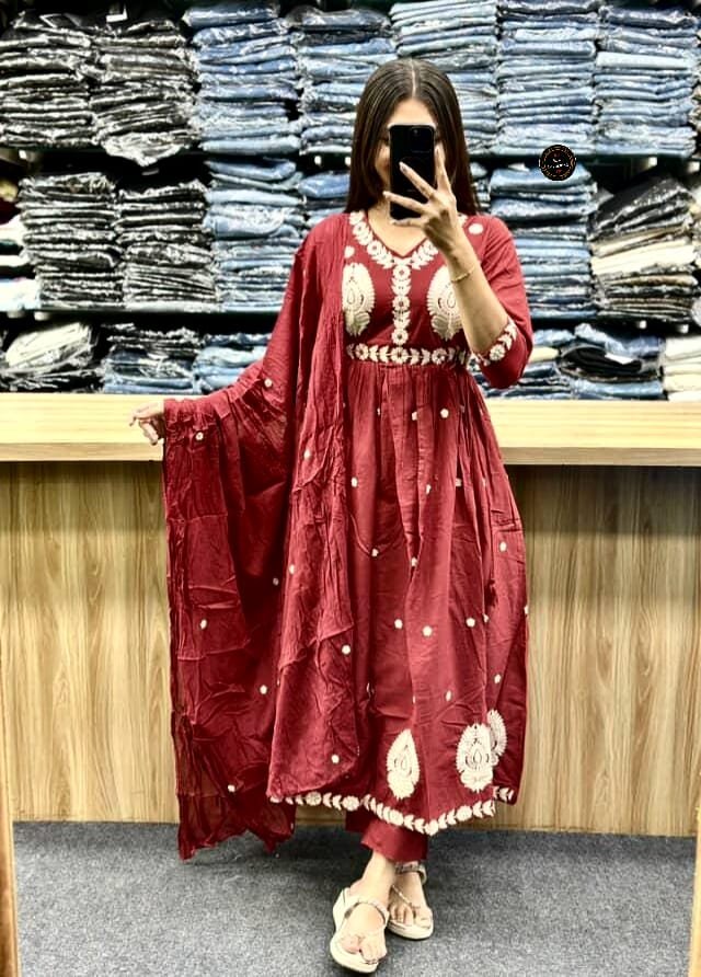 Anarkali Kurta Set Elegant Designer Ethnic Wear