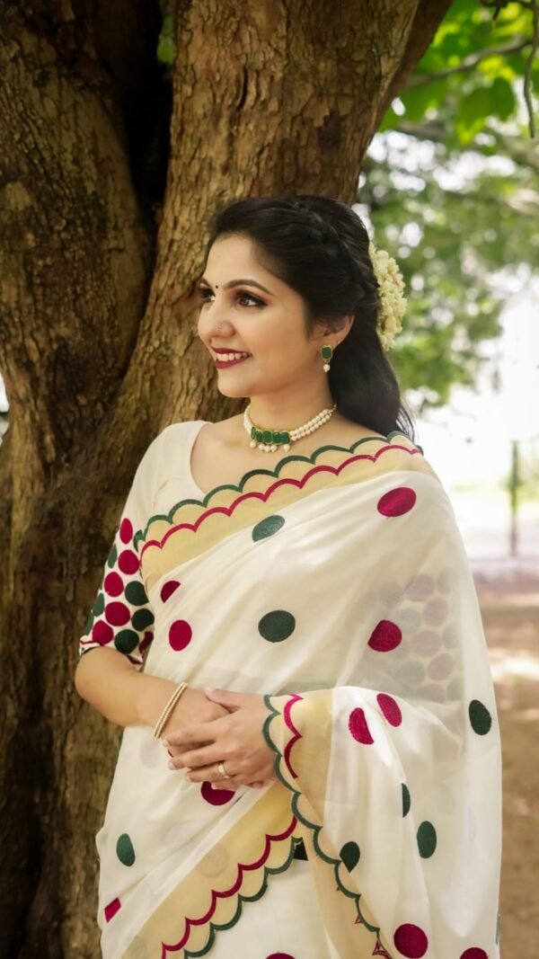 White Plain Linen Polka Dot Saree – Elegant Daily Wear