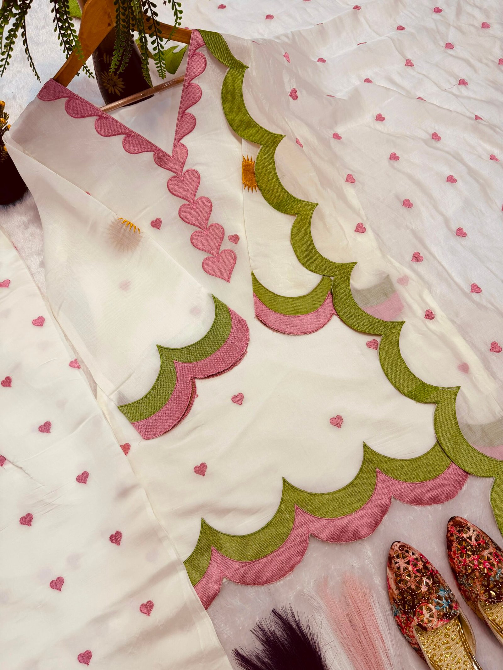 White and pink Farshi Salwar Suit Cotton for women with embroidered Chanderi cotton design
