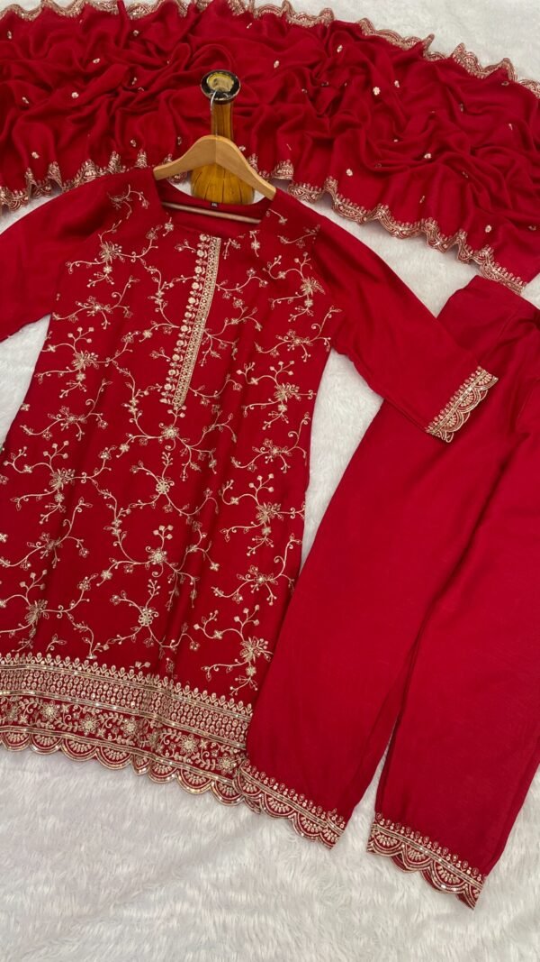 Red readymade Pakistani suit for women with Heavy Blooming Chinon Silk, sequence embroidery and dupatta